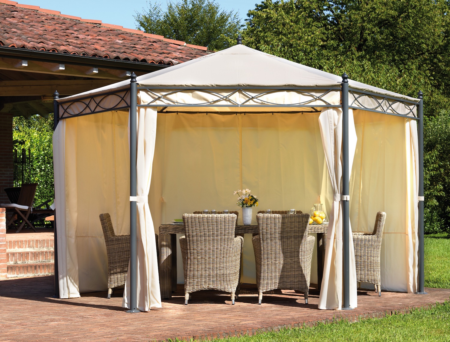 Gazebo esagonale di Greenwood, design raffinato per il giardino